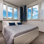Pensjonat Nerissa Suites&rooms Terrasini