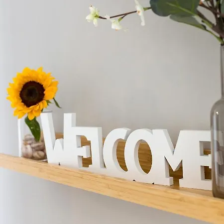 Nerissa Suites&rooms ゲストハウス テッラジーニ