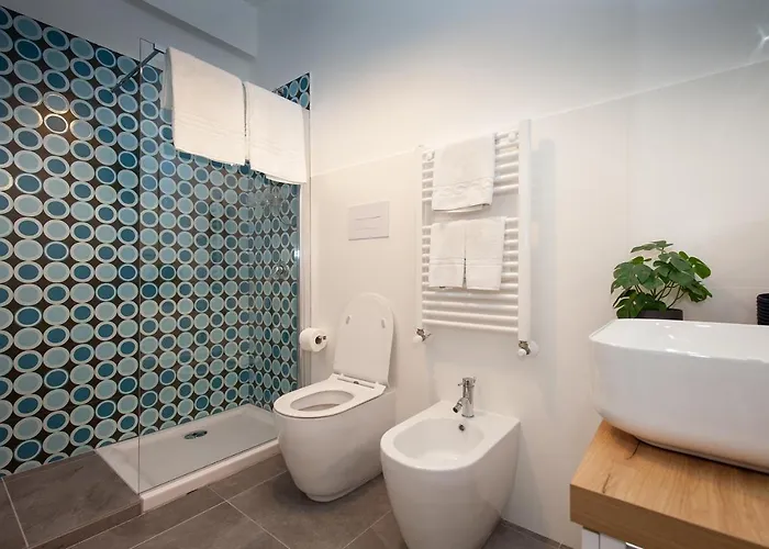 Nerissa Suites&rooms ゲストハウス テッラジーニ