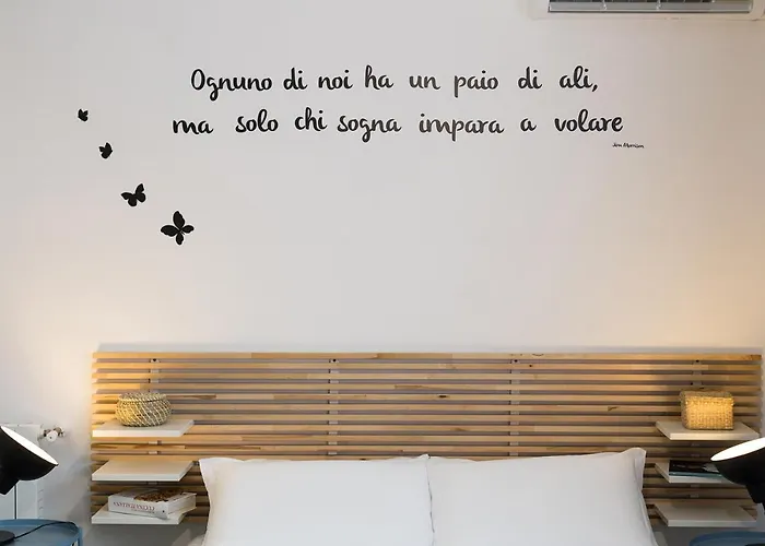 Nerissa Suites&rooms ゲストハウス 4*