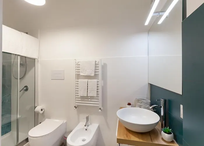 Nerissa Suites&rooms ゲストハウス テッラジーニ