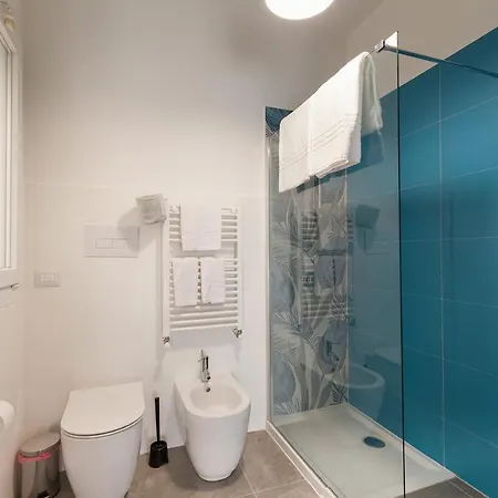 Nerissa Suites&rooms Konukevi Terrasini