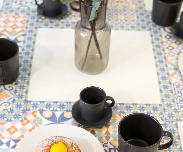 Nerissa Suites&rooms Pensjonat